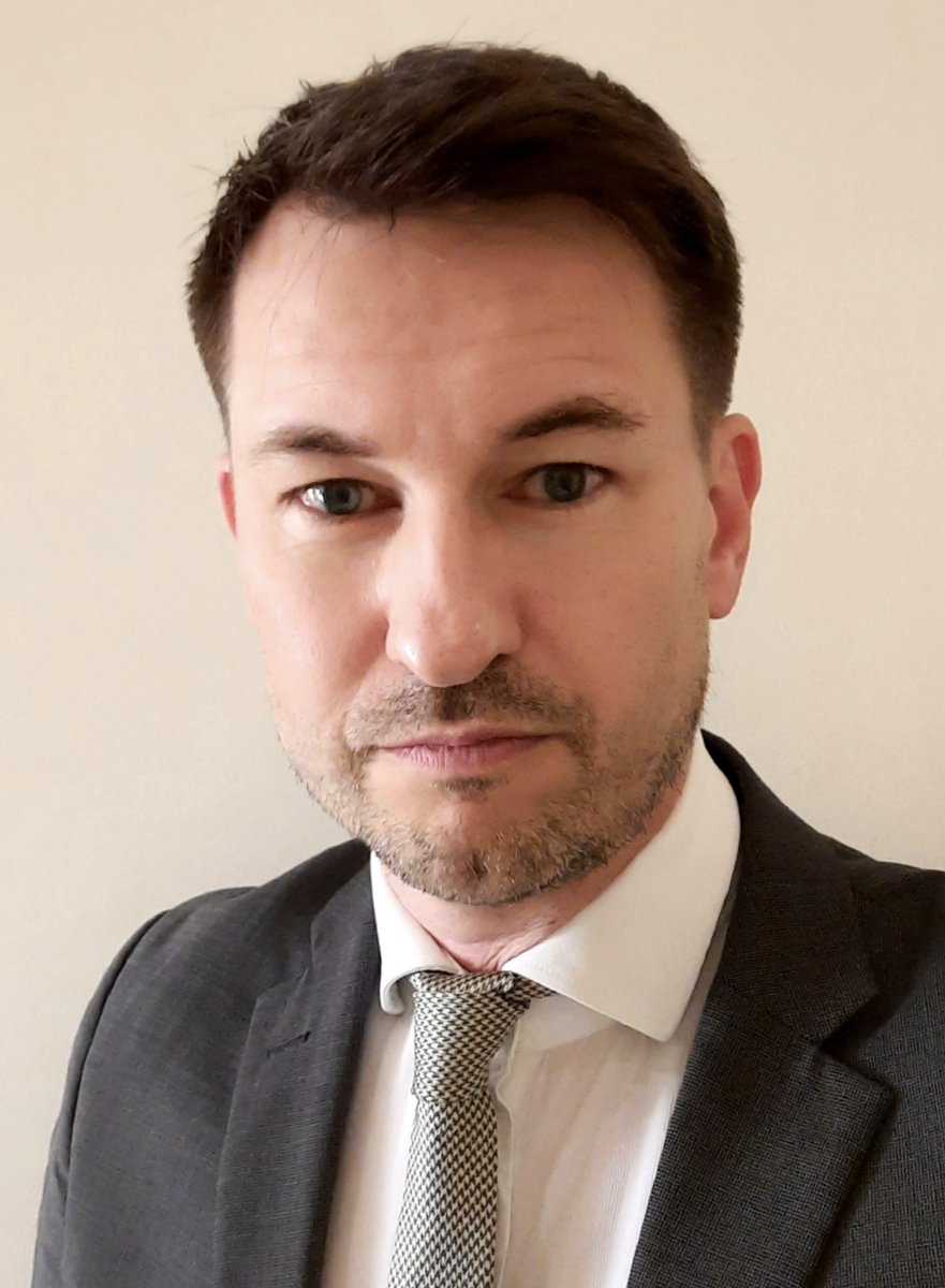 Serguei Poppeleer, Founder of Contracks Global